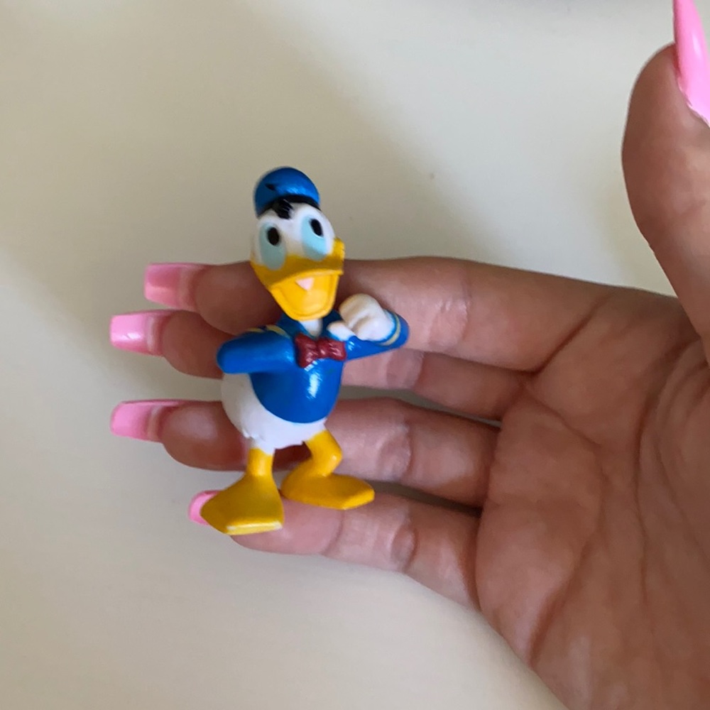 Donald Duck keychain